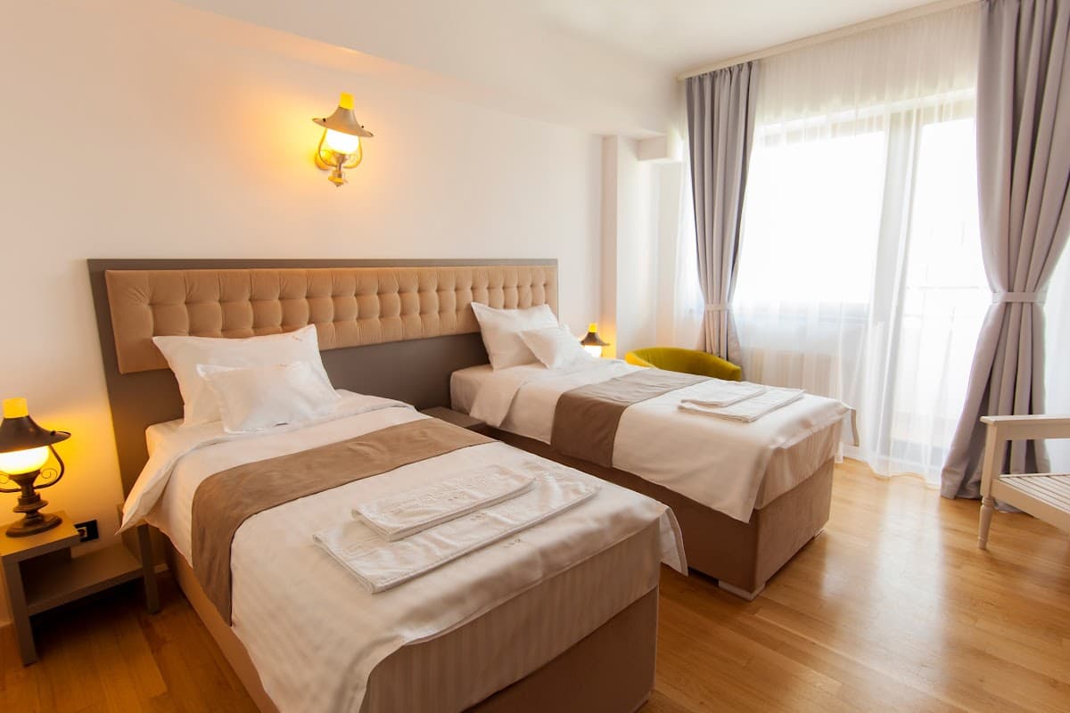 Ambra Boutique Hotel & Bistro 2