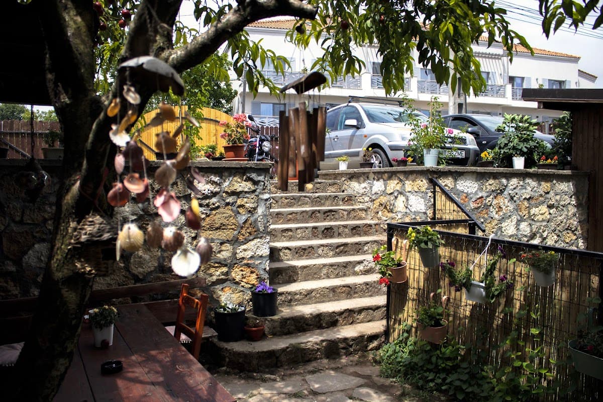 Bohemian Spirit, Vama Veche