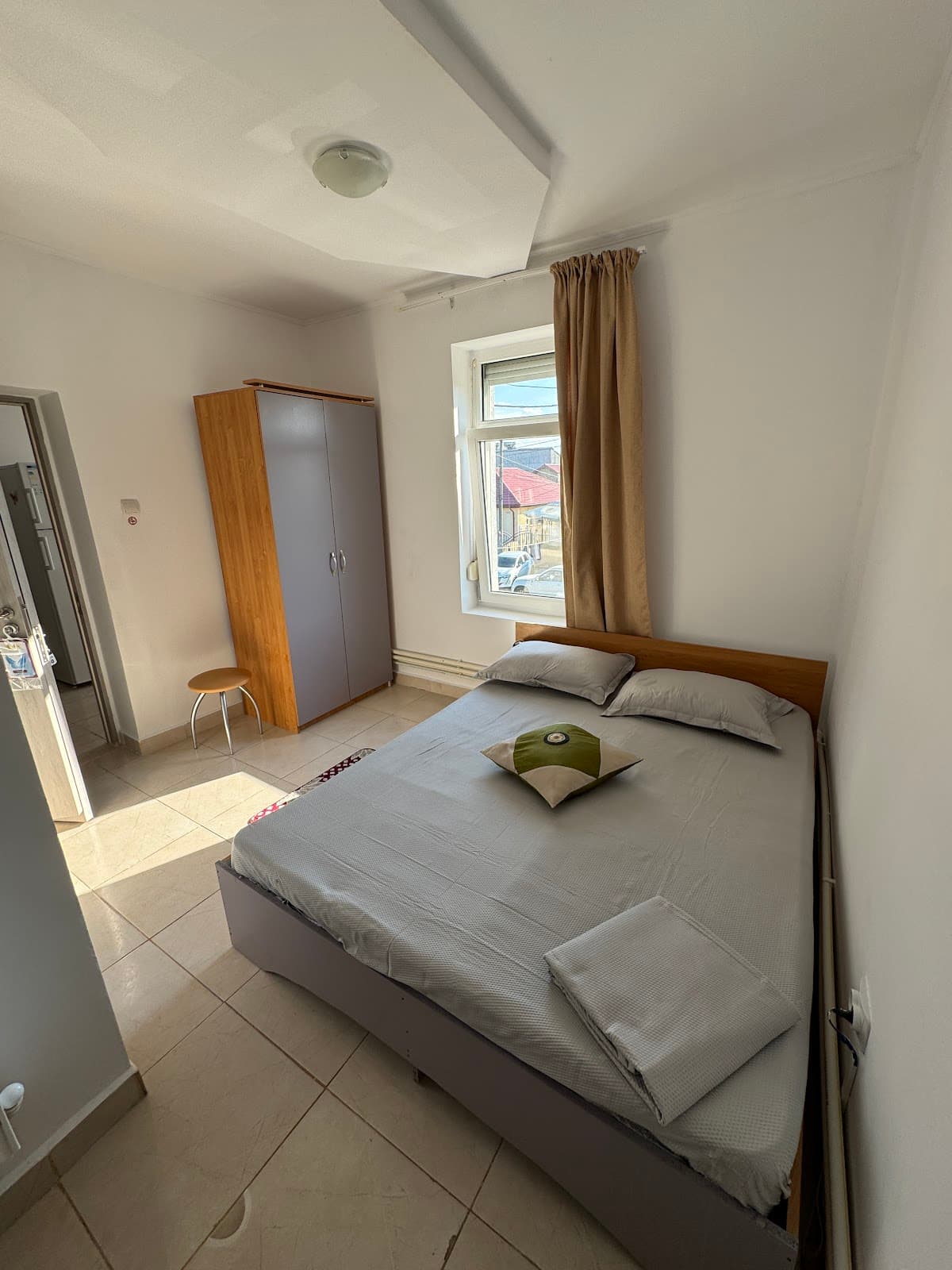 By Maria Eforie sud 2