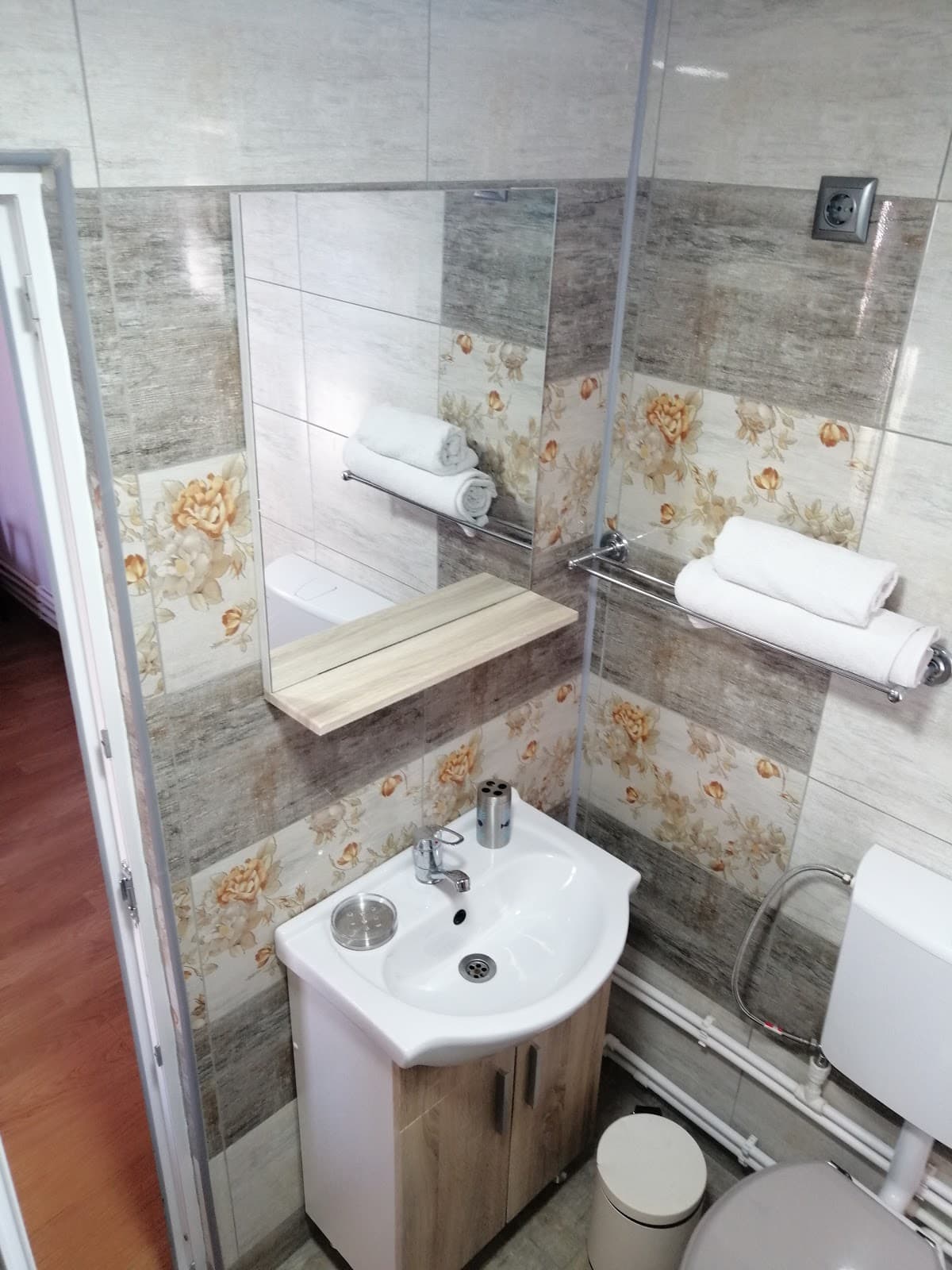 CAZARE TUZLA CASA EVELINE 3