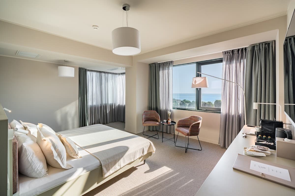 Millennium Hub & Hotel