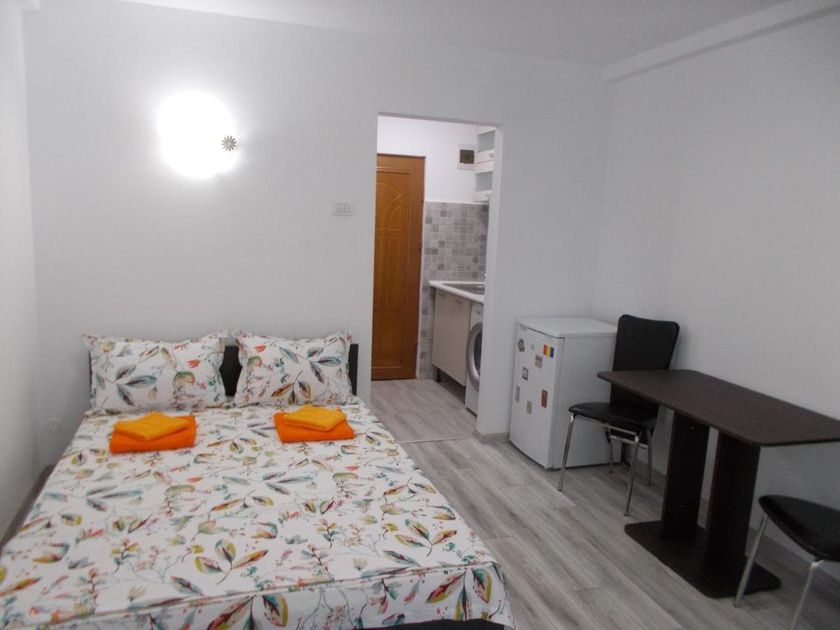 Peninsula-Cazino, Dalvi 3