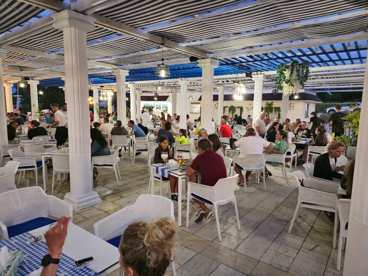 Athena Greek Tavern 3