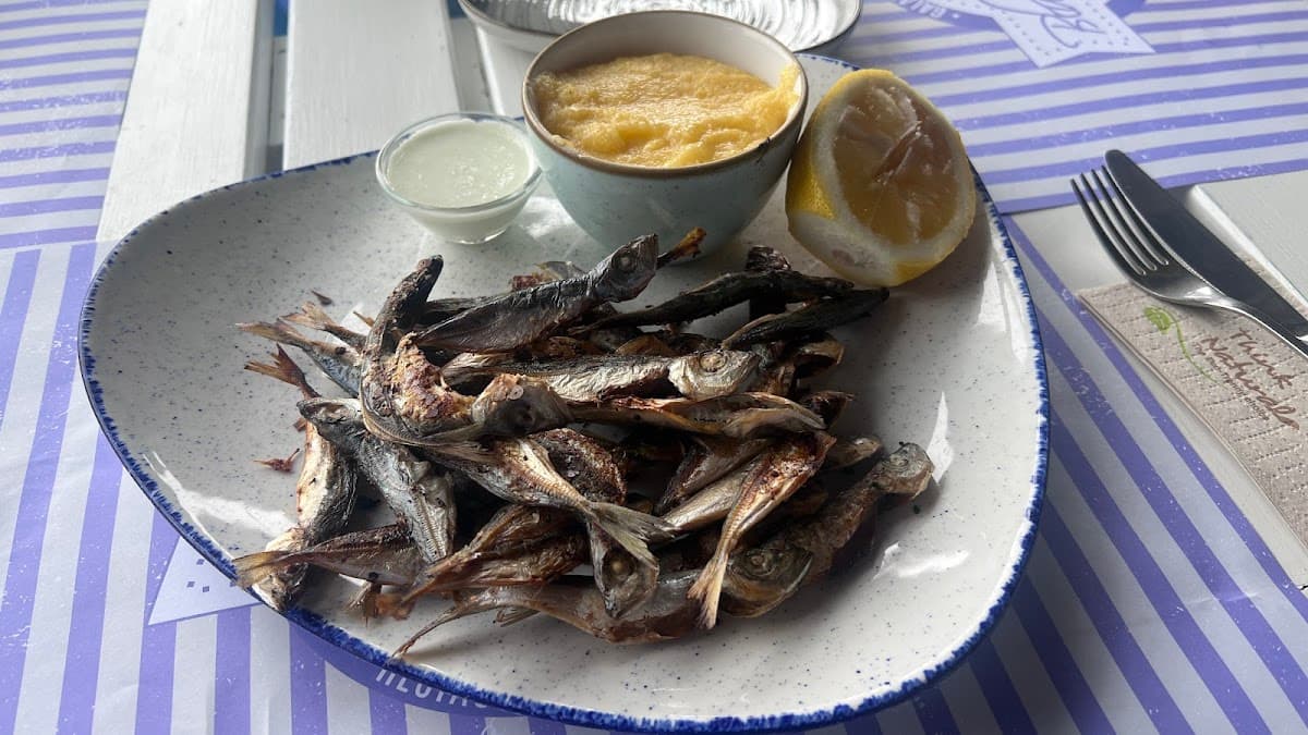 Blue Acqua Restaurant - Mamaia Lac 3