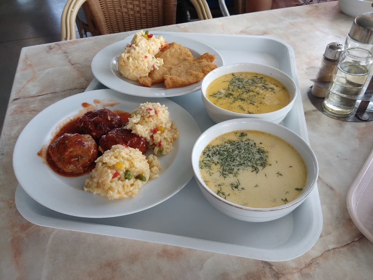 Complex Belona food fast