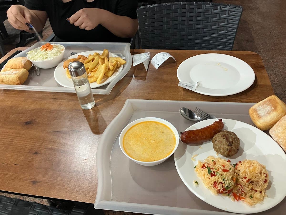 Fast Food Victoria ( La Yeep! )