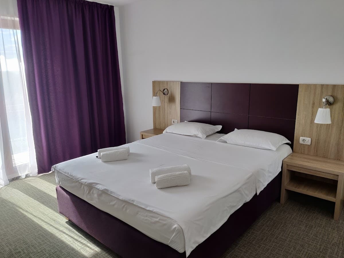 Hotel Si Restaurant La Noi 2