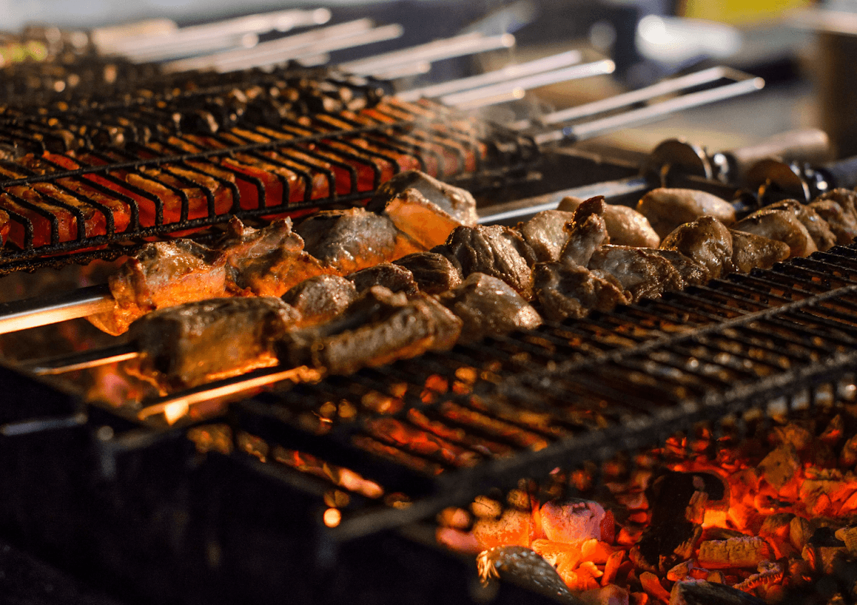 Komplet - Burger Pizza Grill