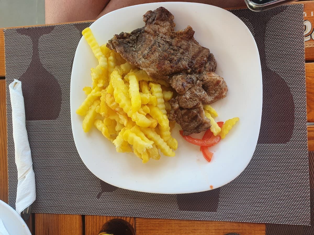 La " Bucătarul vesel" 2