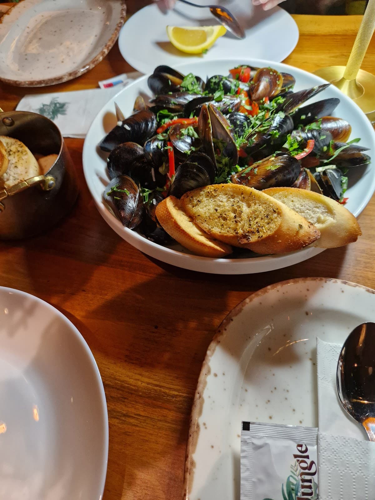 La Pește Mamaia Nord 3