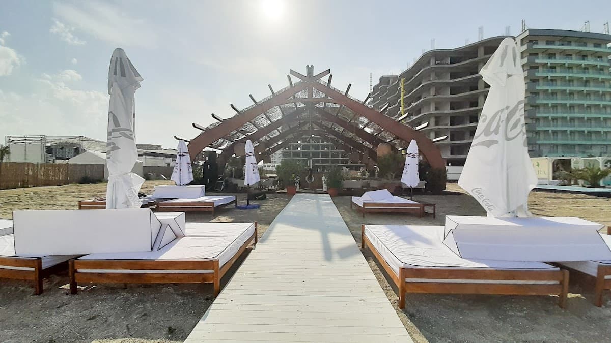 Le BiCH • Mamaia Nord 2