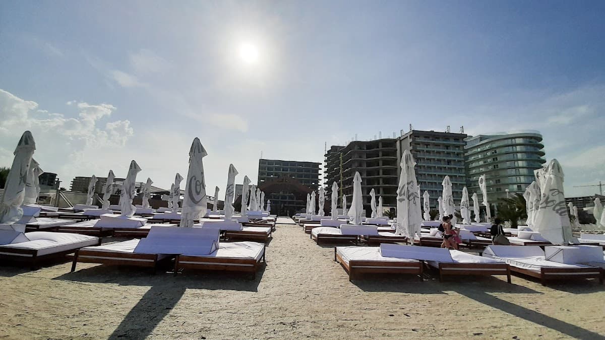 Le BiCH • Mamaia Nord 3