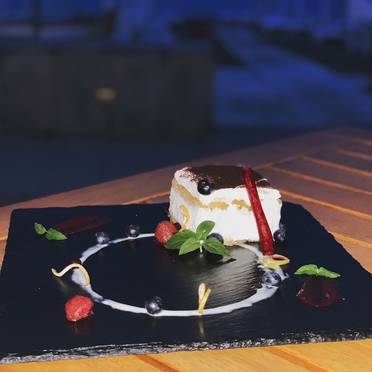 Terasa La Steaguri 2