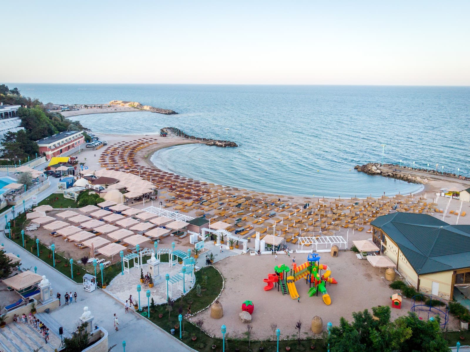 23 August — imagine principală